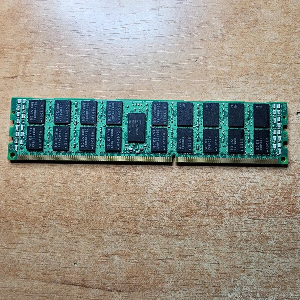 1ШТ 16 ГБ 16G 1333 DDR3L PC3L 4RX4 10600R REG ECC для Samsung RAM Серверная память M393B2K70DMB-YH9  . ' - ' . 1