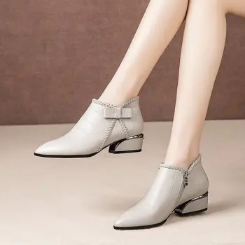 Весенне-осенняя женская обувь с бантом и боковой молнией на среднем каблуке Большого размера; Короткие женские ботинки с острым носком; Удобные женские ботинки